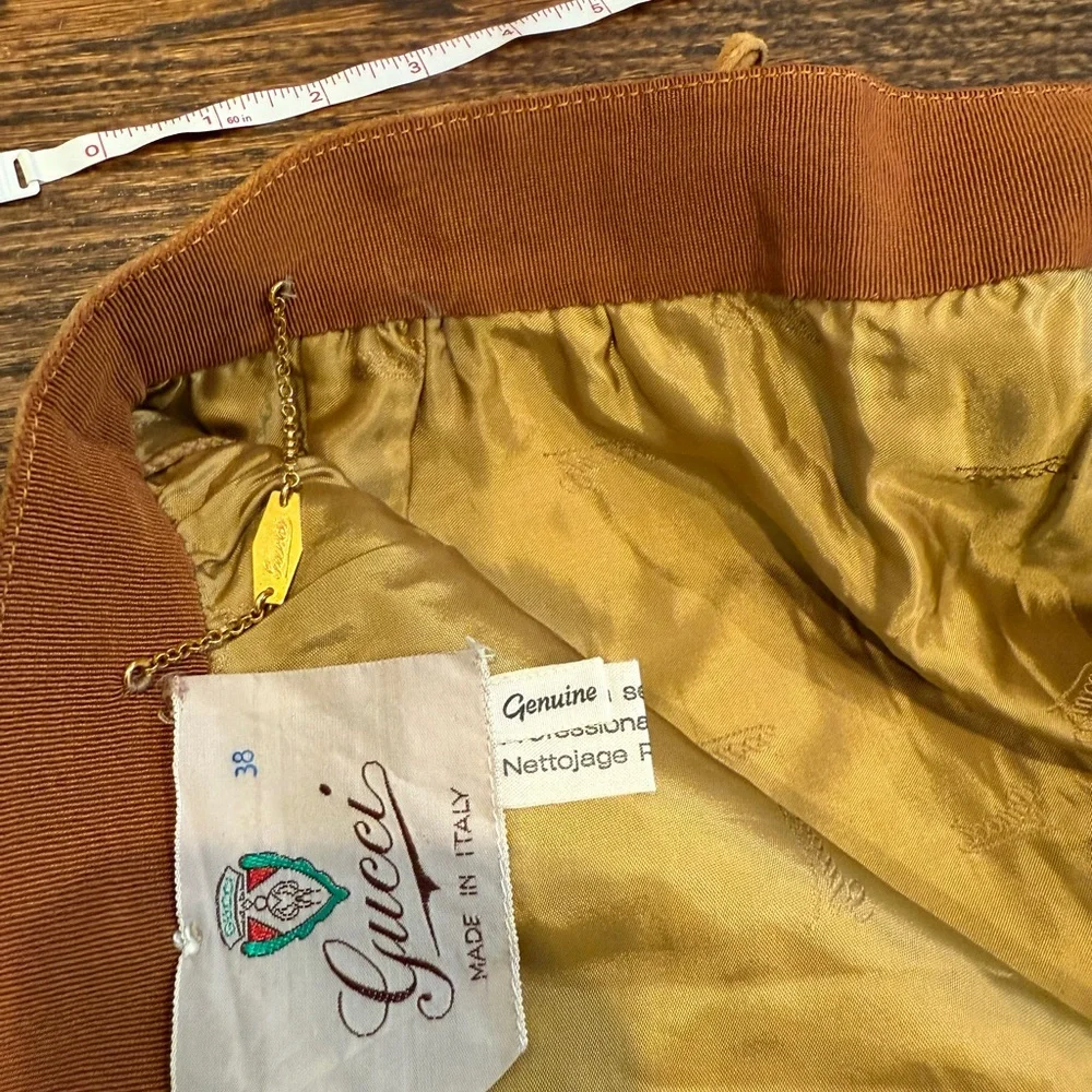 Rare Vintage Gucci Collector Tan Suede Skirt size XXS - Picture 8 of 14